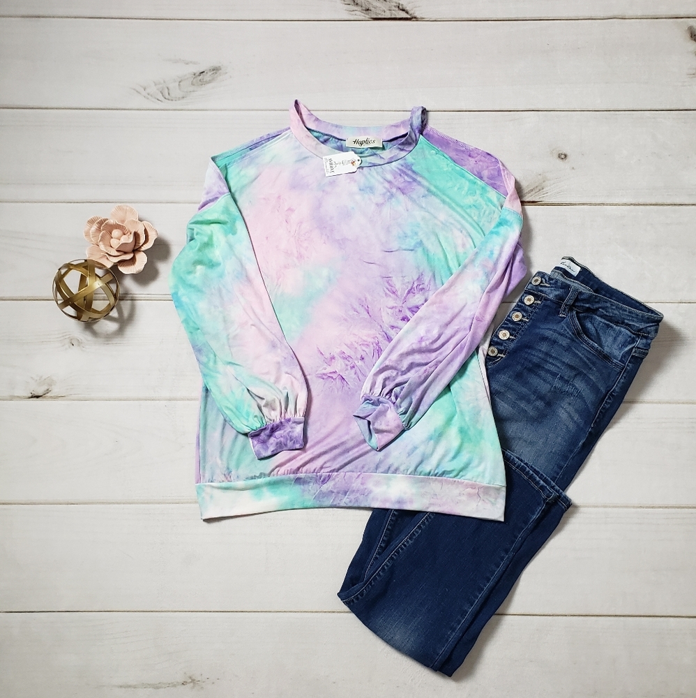 Tie Dye Cold Shoulder Long Sleeve Top